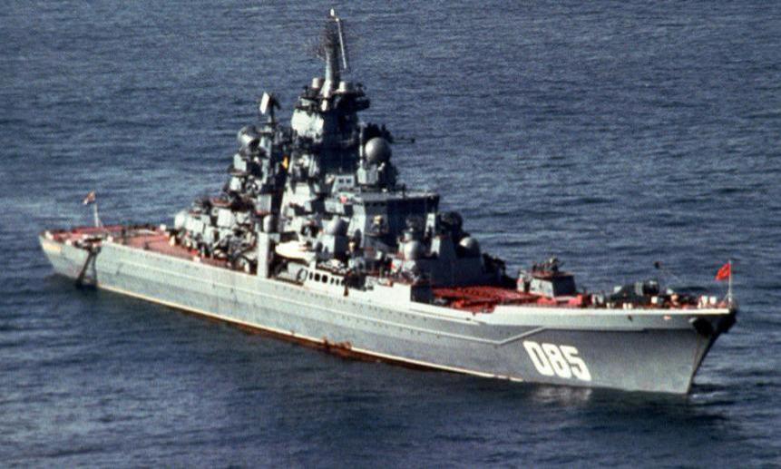 Крейсер «Адмирал Нахимов» («Калинин» до переименования) в 1991 году. Фото wikimedia.org.